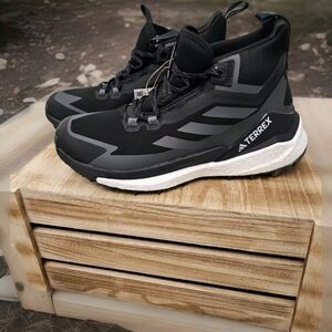 Adidas Terrex Free Hiker 2 Womens Hiking Shoes Size 9 Color Black Gray